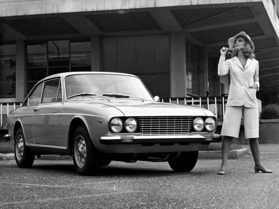  Lancia 2000 Coupe 1971 года  (фото 8 из 8)